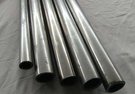 精密高頻<a href=http://www.njfangyuan.cn target=_blank class=infotextkey>直縫焊接鋼管</a>.jpg