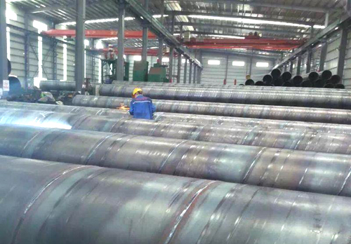 螺旋<a href=http://www.njfangyuan.cn target=_blank class=infotextkey>焊接鋼管</a>補(bǔ)焊